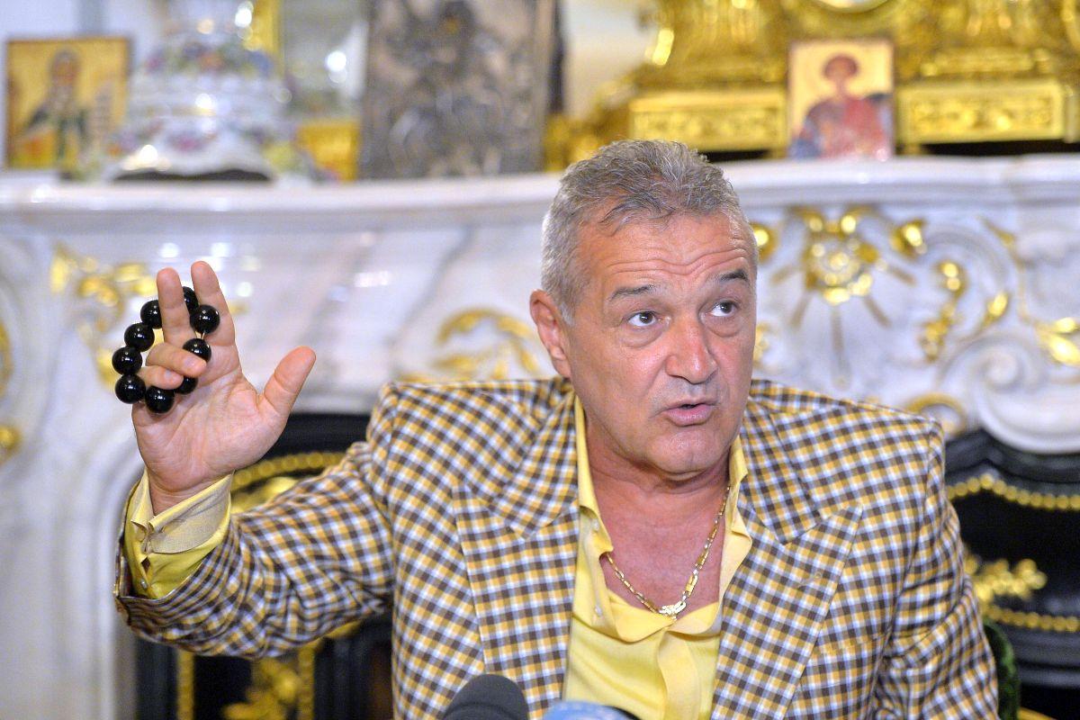 Iar s-a păcălit Becali? » Insistă cu strategia care a stors-o deja de 3,7 milioane de euro pe FCSB