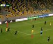 Faza controversată din România U19 - Franța U19 / Sursă foto: Captură FRF TV