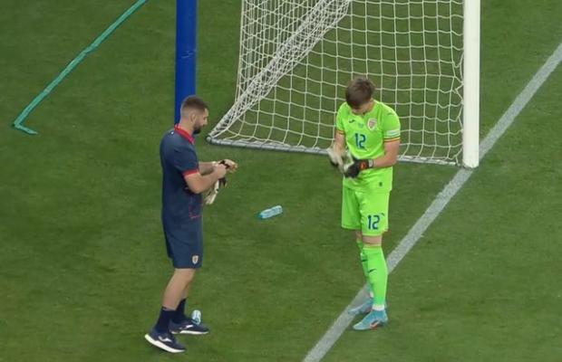 Mihai Popa, moment inedit în minutul 4 al duelului România U21 - Spania U21 » De ce a întârziat repunerea mingii