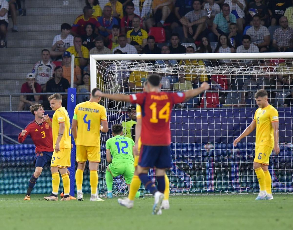 România U21 - Spania U21 0-3 » Mini tiki-taka și mini România » Spania, lecție de fotbal în Ghencea! Ne-am apărat tot meciul și am fost ridiculizați