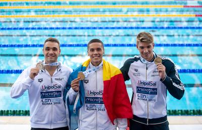 Italianul depășit de român în finala europeană de la 100 m liber: „Toată lumea vrea acum să-l învingă pe Popovici!”