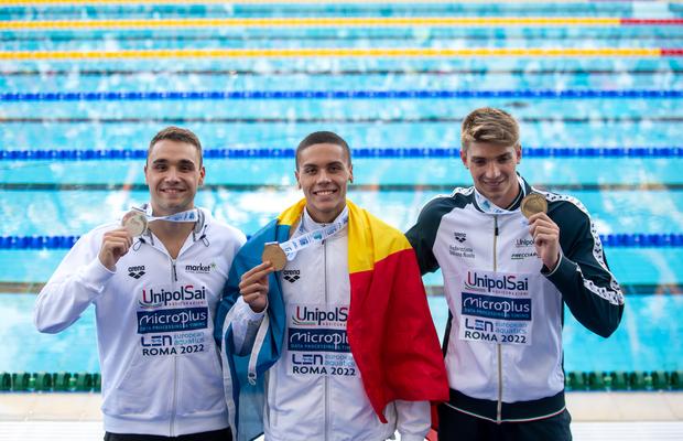 Italianul depășit de român în finala europeană de la 100 m liber: „Toată lumea vrea acum să-l învingă pe Popovici!”