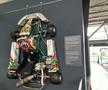 Pășiți în „sanctuarul” lui Michael Schumacher, lumea roșie a GOAT-ului din Formula 1! Colecția din Koln îți taie respirația