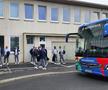 Naționala României a plecat spre Koln, din nou cu trenul » Fanii au făcut spectacol și în gară: „Ciocolata belgiană e cea mai bună. O să îi mâncăm”