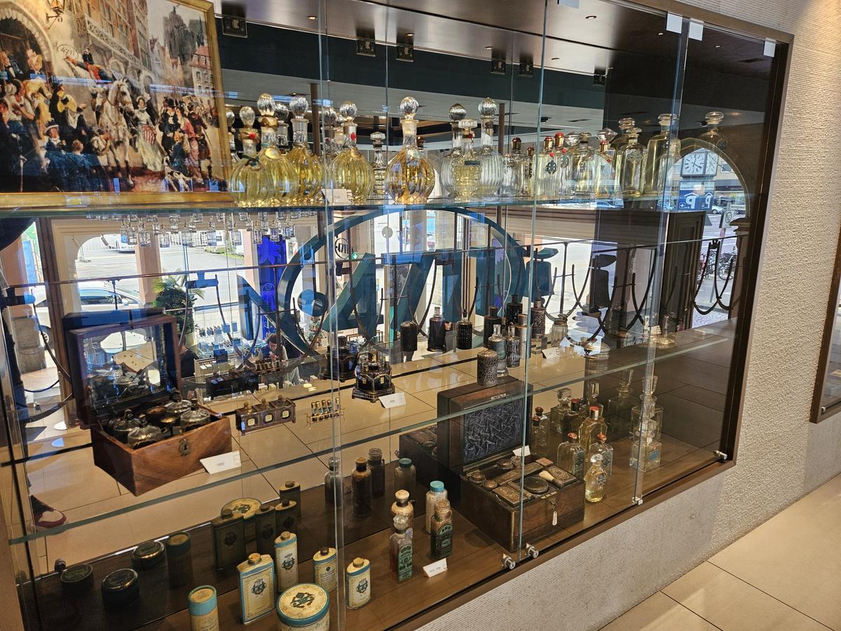 Casa 4711 din Koln. GSP a vizitat locul care a oferit parfum lumii