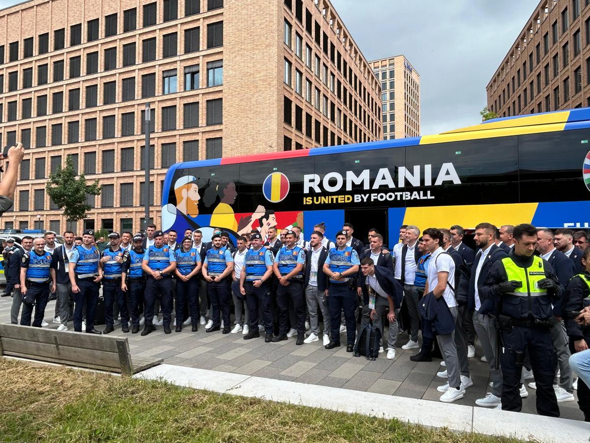 Petrec ziua dinainte de Belgia - România alături de „tricolori”: iată ce am observat