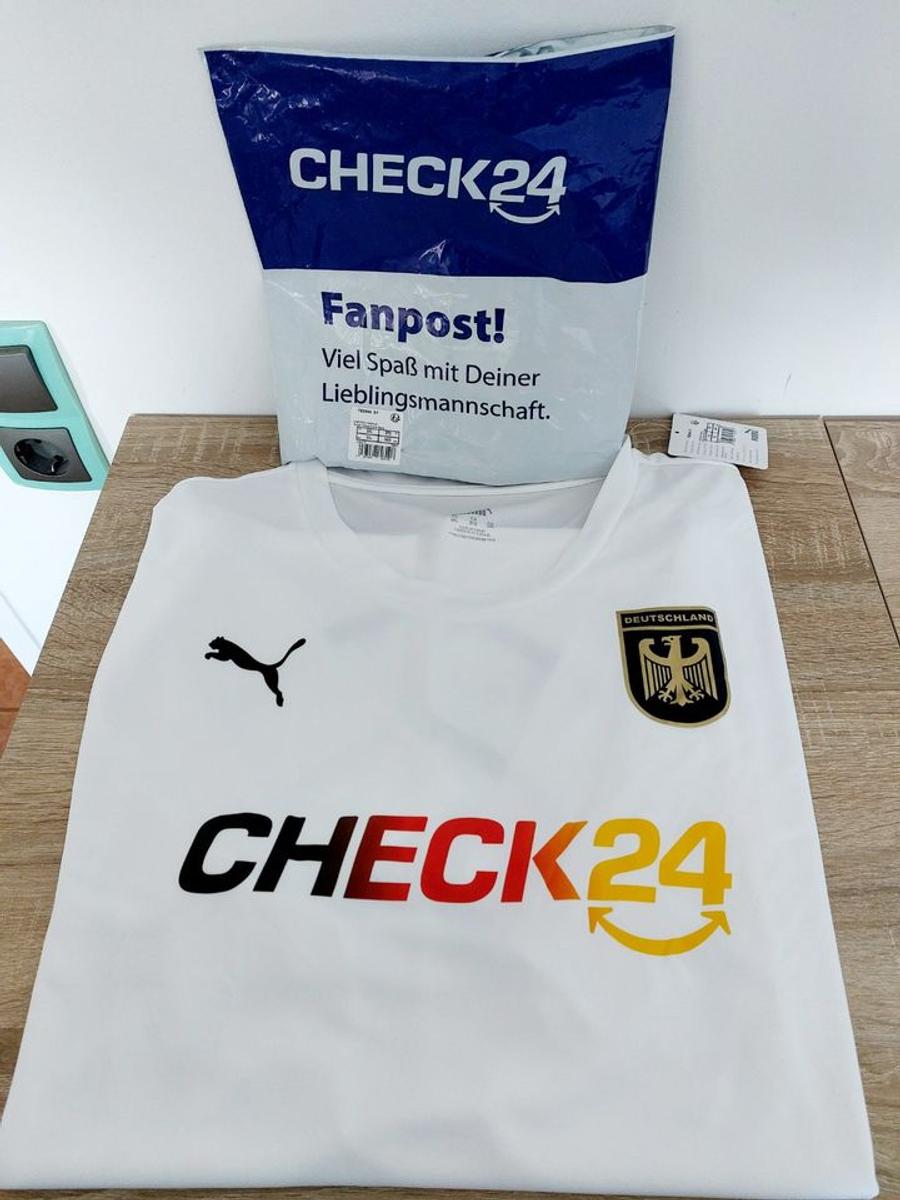 Incredibilă lovitură de PR dată la Euro 2024 » 5 milioane de tricouri fake ale naționalei Germaniei, comandate gratis de fani pe o aplicație care bate toate recordurile