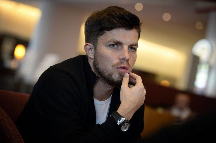 Alin Stoica Alin Stoica, declarații halucinante înainte de România - Belgia: „Hagi să își ia medicamentele, delirează! Cu mine selecționer, băteau Slovacia”