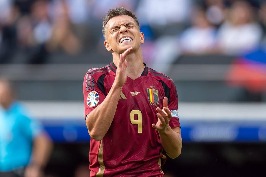 Leandro Trossard a fost veriga slabă în Belgia - Slovacia 0-1. Foto: Imago Tatăl unui internațional belgian dă de pământ cu Domenico Tedesco: „Nu e bun, dar măcar nu e încăpățânat”