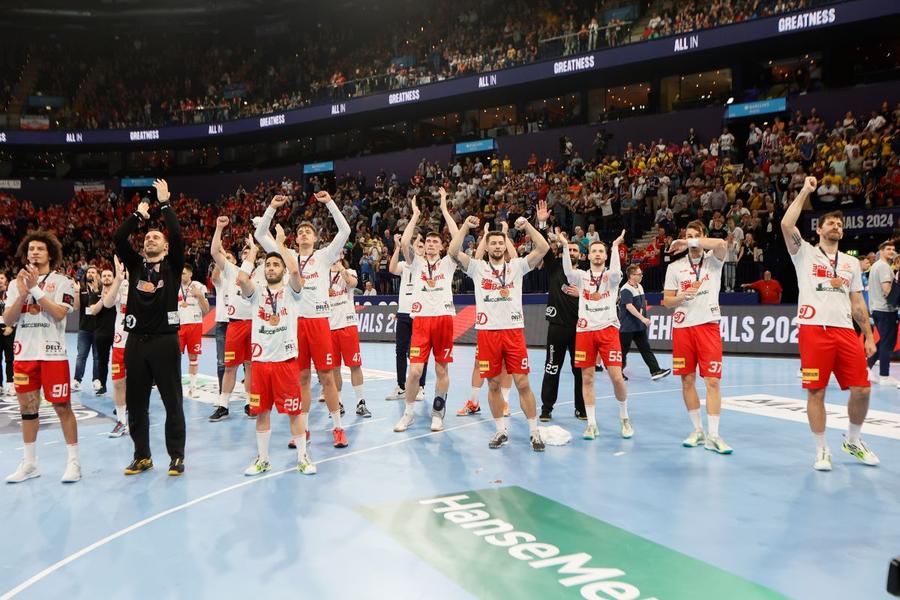 Dinamo București, din nou în Liga Campionilor Foto: GSP CSM București și Gloria Bistrița în grupa A din Liga Campionilor, Rapid în grupa B, cu deținătoarea titlului, Gyor! » La masculin, Dinamo se va bate cu PSG și Veszprem