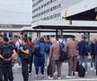 Naționala României a plecat spre Koln, din nou cu trenul » Fanii au făcut spectacol și în gară: „Ciocolata belgiană e cea mai bună. O să îi mâncăm”