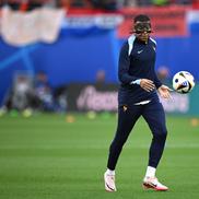 Kylian Mbappe, cu mască la Olanda - Franța
