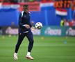 Kylian Mbappe, cu mască la Olanda - Franța