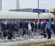 Naționala României a plecat spre Koln, din nou cu trenul » Fanii au făcut spectacol și în gară: „Ciocolata belgiană e cea mai bună. O să îi mâncăm”