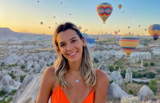 Românca stabilită în Istanbul, la momentul sincerității: sarmale, papanași, Antalya, Arcul de Triumf și „Seni seviyorum”