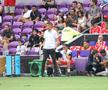 Conflictul dintre turcul Orkun Kökcü și antrenorul Bruno Lage la meciul Benfica - Auckland City 6-0 de la Mondialul Cluburilor / Foto: Imago