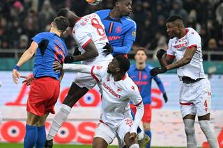 Pleacă de la Dinamo și e aproape să bată palma cu Standard Liege: „Mircea Rednic își folosește rețeaua din România!”