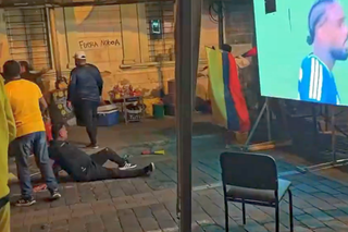 Scene sângeroase în timpul Mondialului! Doi minori au ucis o persoană și au rănit alte 6 în plină stradă