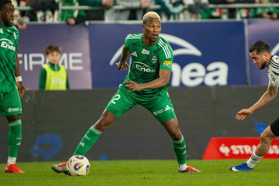 Ibrahima Camara (27 de ani) ar putea ajunge la CFR Cluj. Foto: Imago Mijlocaș crescut de Braga, pe radarul lui CFR Cluj » Prima țintă de transfer a lui Antonio Folha