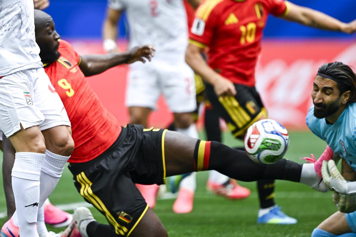 BeIRANvand, invincibil! „Dracii” s-au lovit de un zid, iar calculele grupei G se complică