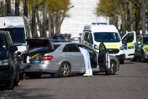 Un accident auto produs luni seara în București a declanșat o înlănțuire nefericită de evenimente. foto: Guliver/Getty Images