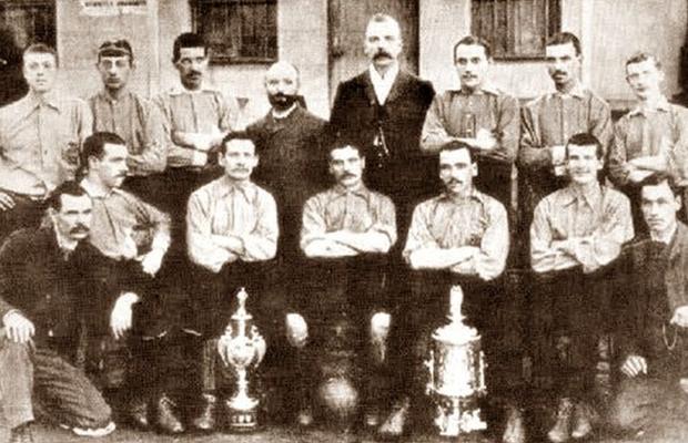 Cluburi uitate: Linfield F.C. » Echipa care domină fotbalul din Irlanda de Nord, dar e aproape anonimă în Europa: „Soarta ajută curajoșii”