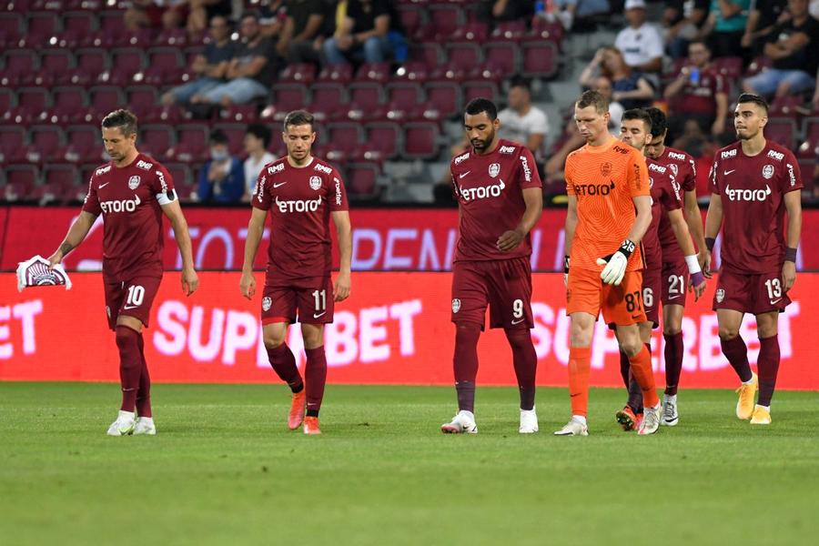 foto: Imago Fotbal în șosete rupte