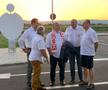 Premierul Ungariei a apărut cu fularul lui Sepsi la gât și a fost aplaudat de întreg stadionul  / Sursă foto: Iosif Popescu (GSP)