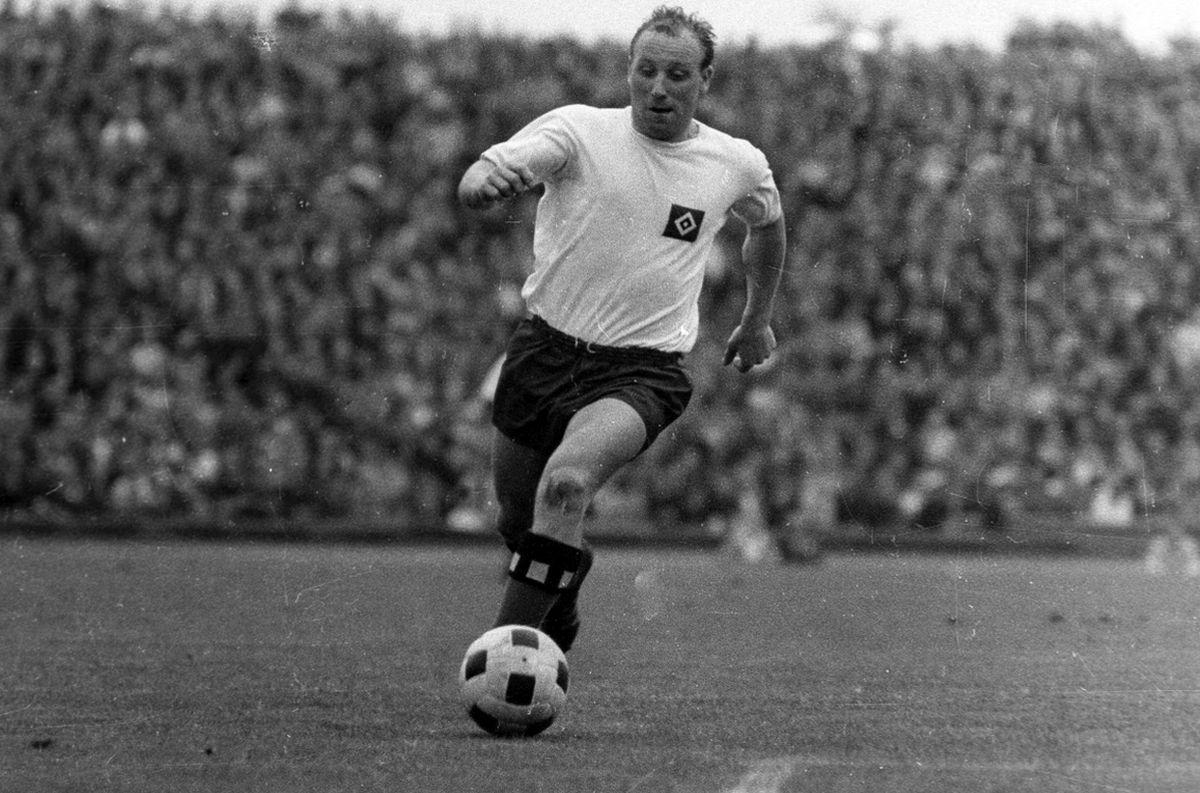 S-a stins marele Uwe Seeler, unul dintre cei mai faimoși atacanți din istoria fotbalului german