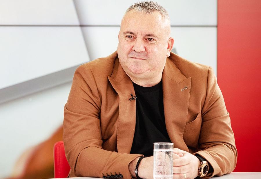 Mihai Iosif Erou la promovare, hulit în Superliga » A trecut prin aceeași situație și știe ce simte Burcă la Dinamo: „Nu are nimeni răbdare de filozofii”