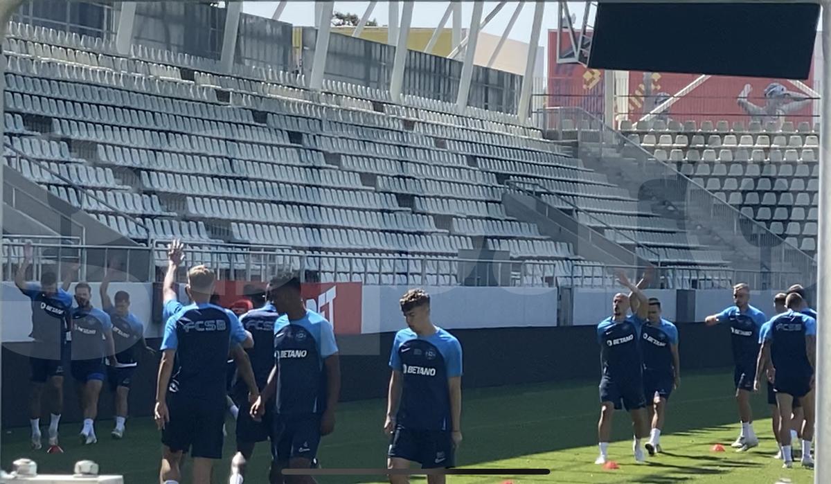 Antrenament FCSB Arcul de Triumf