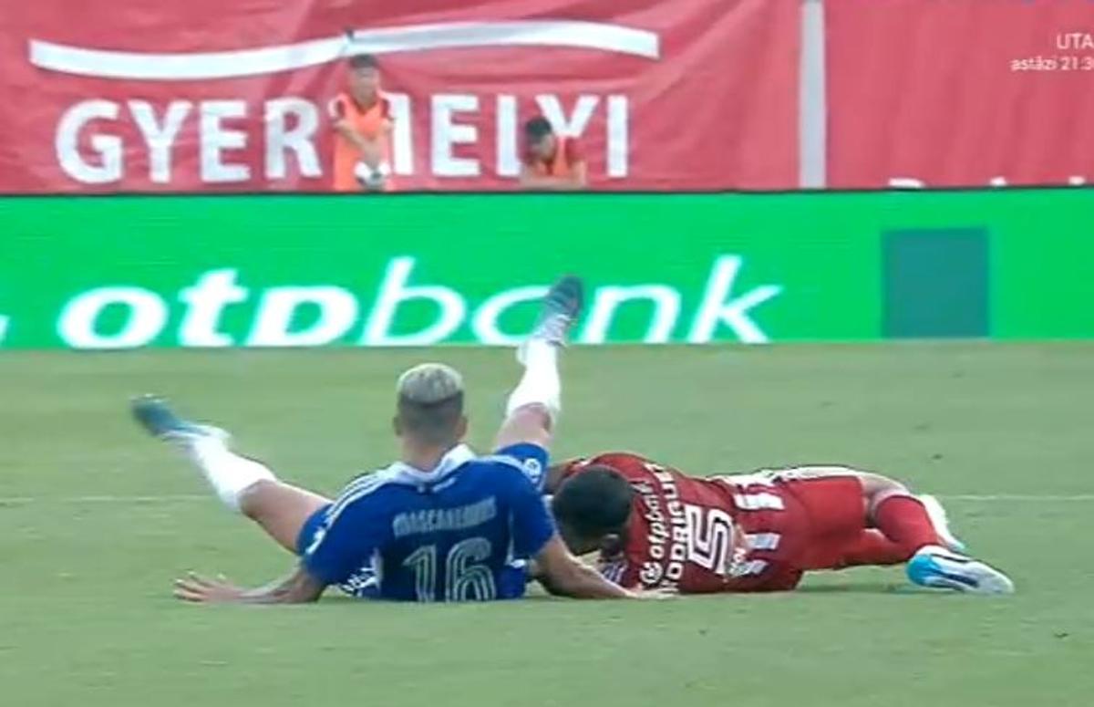 FOTO Matheus Mascarenhas, fault dur la Jonathan Rodriguez în Sepsi - FCU Craiova