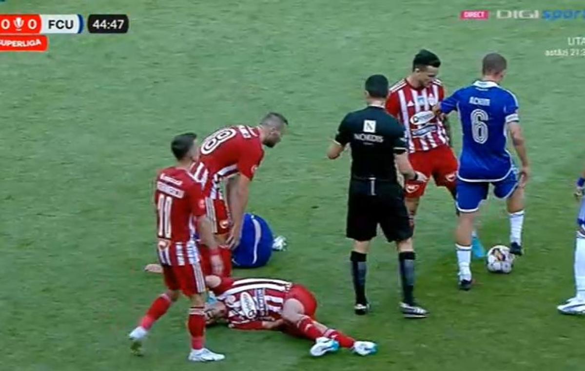FOTO Matheus Mascarenhas, fault dur la Jonathan Rodriguez în Sepsi - FCU Craiova