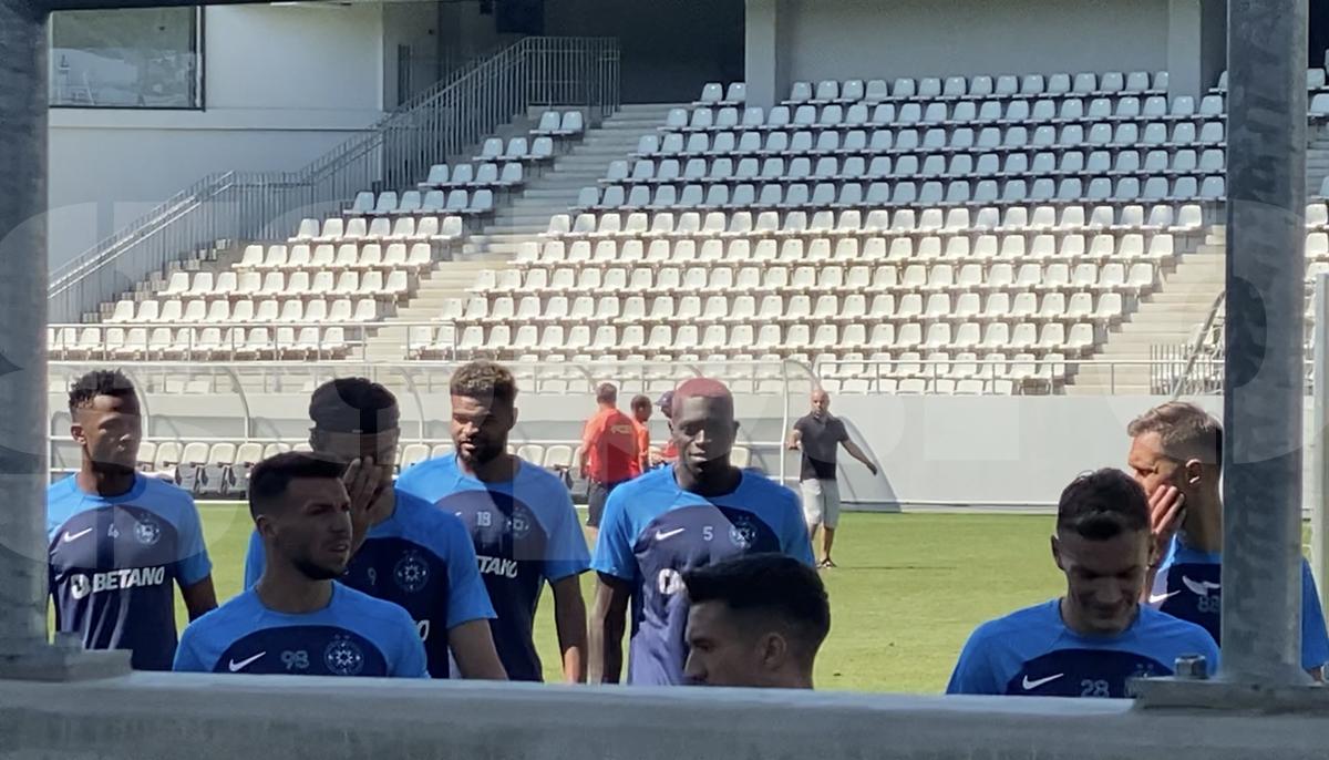 Antrenament FCSB Arcul de Triumf