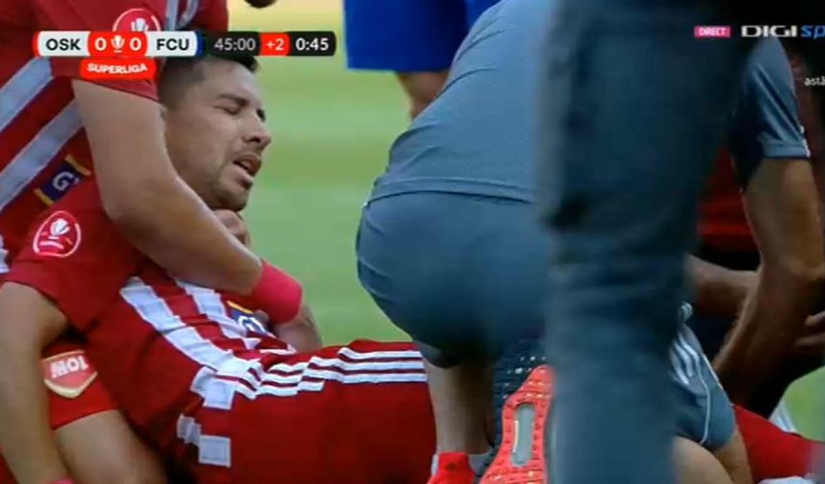 FOTO Matheus Mascarenhas, fault dur la Jonathan Rodriguez în Sepsi - FCU Craiova