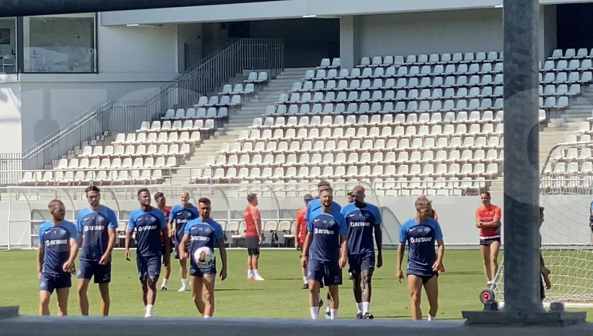 Antrenament FCSB Arcul de Triumf