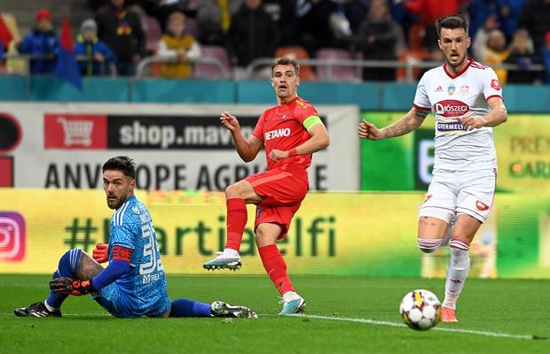 Neftchi a plusat și i-a adus lui Adi Mutu jucătorul pe care-l dorea din SuperLigă: „Gata, au plătit clauza!”