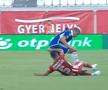 FOTO Matheus Mascarenhas, fault dur la Jonathan Rodriguez în Sepsi - FCU Craiova