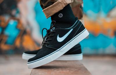 Sneakers bărbați – super ghid de stil sport urban