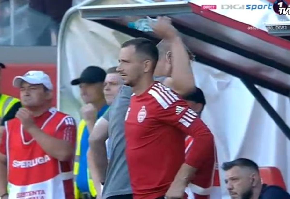 FOTO Matheus Mascarenhas, fault dur la Jonathan Rodriguez în Sepsi - FCU Craiova