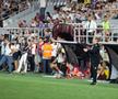 Neil Lennon în timpul meciului Rapid - CFR Cluj. FOTO: Ionuț Iordache (GSP)