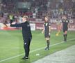 Neil Lennon în timpul meciului Rapid - CFR Cluj. FOTO: Ionuț Iordache (GSP)