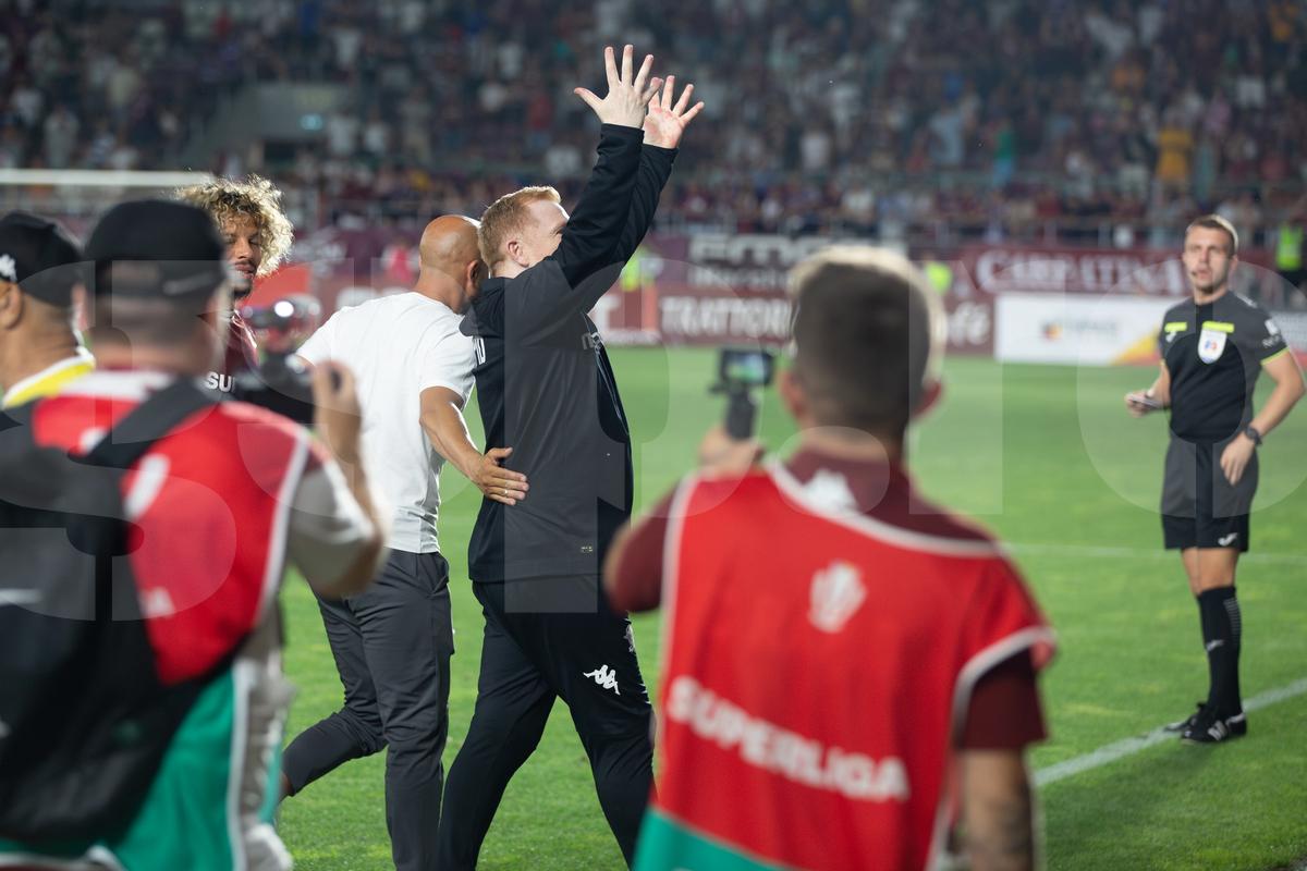 Neil Lennon - Rapid - CFR Cluj