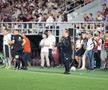 Neil Lennon în timpul meciului Rapid - CFR Cluj. FOTO: Ionuț Iordache (GSP)