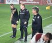Neil Lennon în timpul meciului Rapid - CFR Cluj. FOTO: Ionuț Iordache (GSP)