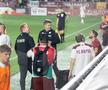 Neil Lennon în timpul meciului Rapid - CFR Cluj. FOTO: Ionuț Iordache (GSP)