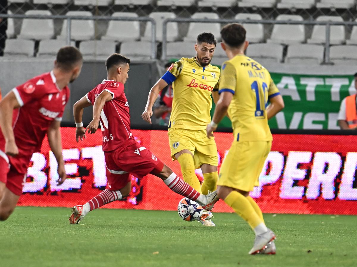 După partida cu Sepsi, Dinamo va oficializa un nou transfer: „Îl vom anunța duminică sau luni”