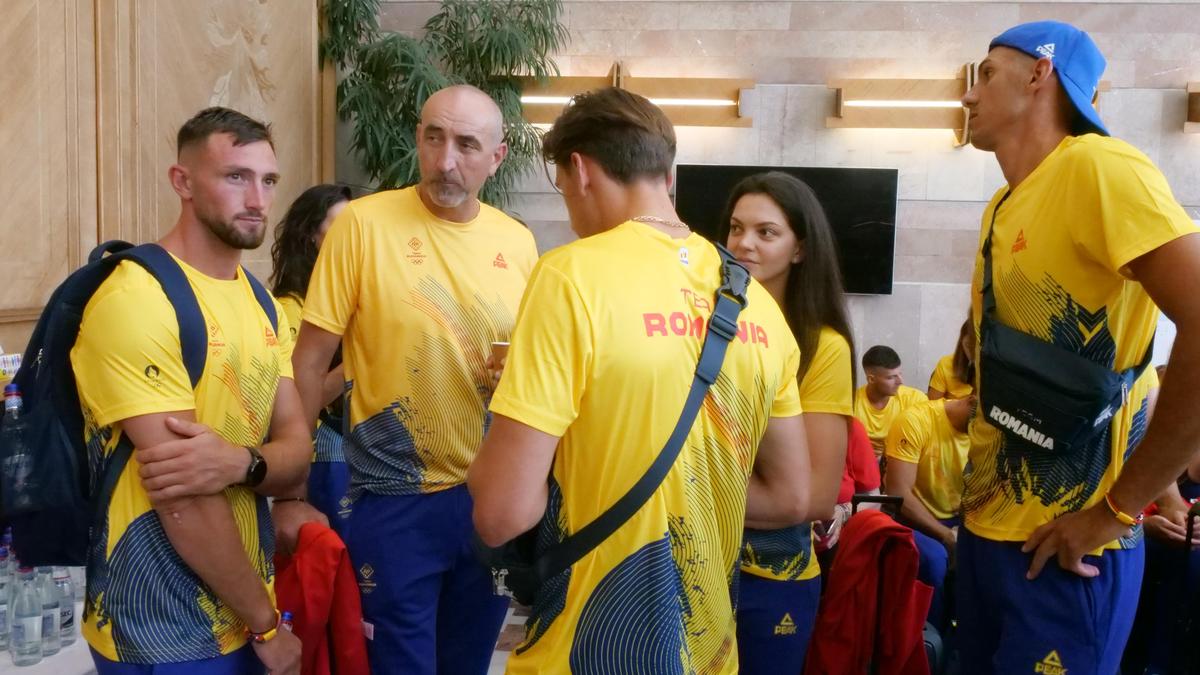 Echipa olimpică a plecat spre Paris: „Să continuăm această poveste frumoasă și să îmbogățim tezaurul României”