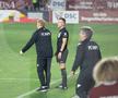 Neil Lennon în timpul meciului Rapid - CFR Cluj. FOTO: Ionuț Iordache (GSP)