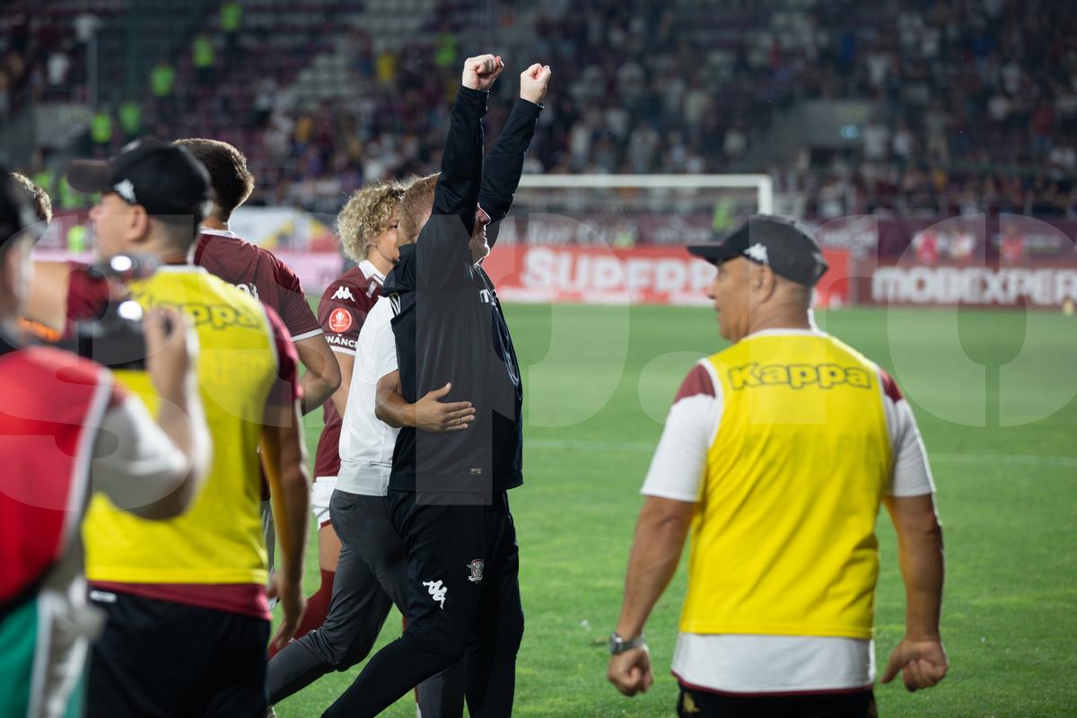 Neil Lennon - Rapid - CFR Cluj